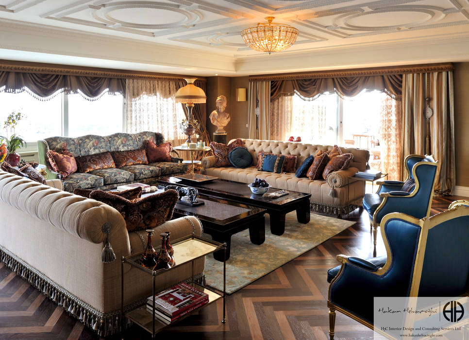 homify Classic style living room