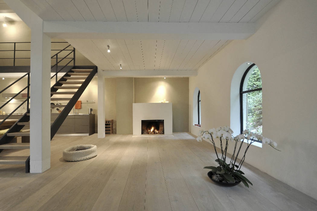 Umbau Und Sanierung Eines Fachhallenhauses Minimalistische