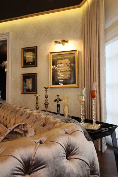 Contemporary Classical Villa in Kemer Golf & Country, Orkun Indere Interiors Orkun Indere Interiors Klasik Oturma Odası