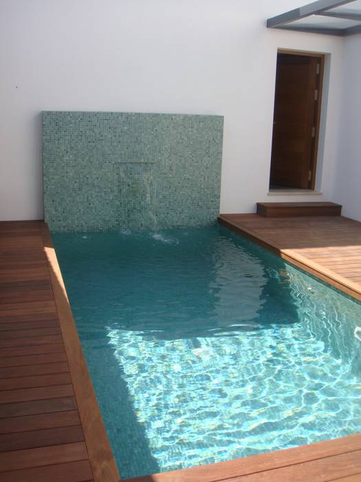 Vivienda en Secadero Benjumea Arquitectos Piscinas de estilo minimalista