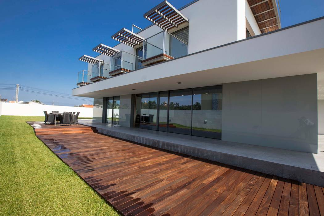 Casa VA Atelier d'Arquitetura Lopes da Costa Casas modernas