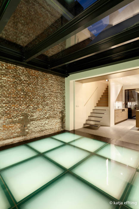 ITC Annex - Leiden, Mirck Architecture Mirck Architecture Modern Corridor, Hallway and Staircase