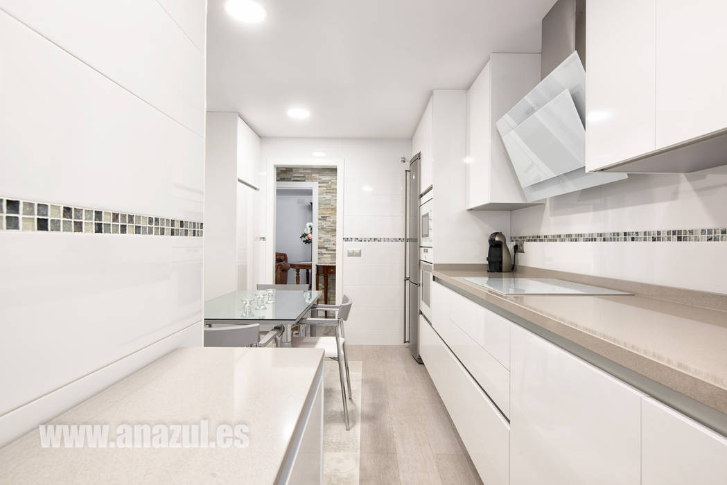 Cocina en blanco, Espacios y Luz Fotografía Espacios y Luz Fotografía 미니멀리스트 주방