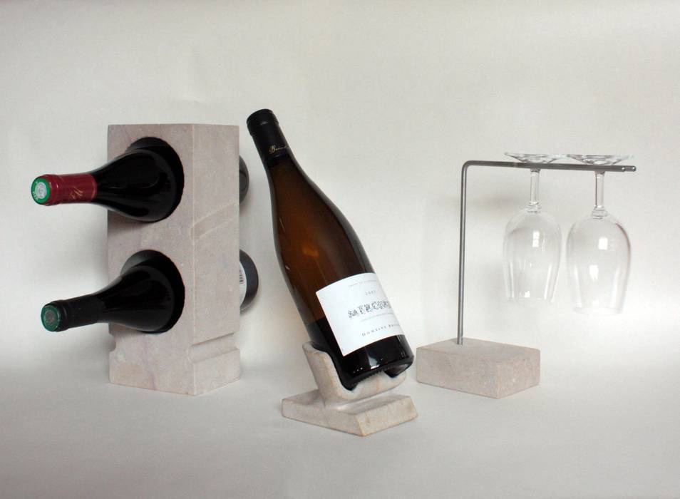 socle à bouteille en pierre de Bourgogne, Marie Deley Marie Deley Cavas minimalistas Bodegas