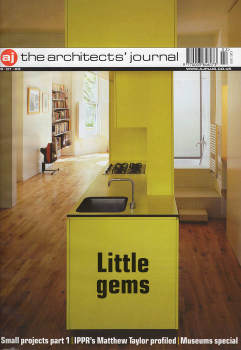 The Yellow Submarine Sophie Nguyen Architects Ltd Modern houses