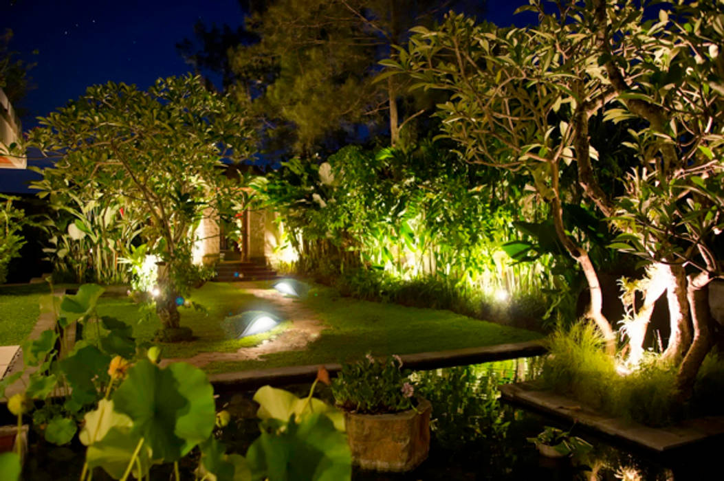 LAMPyris, KK3Design KK3Design Jardins minimalistas Iluminação