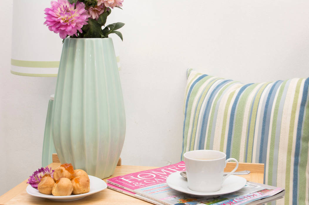 Breakfast with Pastel Mint, Oloft Oloft Living room