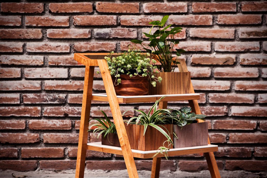 COLECCIÓN 01: JARDINERA GOYO ESTUDIO Balcones y terrazas modernos Mobiliario