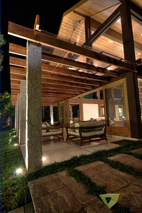 Casa de Campo - Quinta do Lago - Tarauata, Olaa Arquitetos Olaa Arquitetos Country style balcony, veranda & terrace