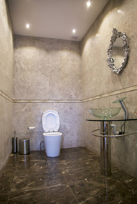 homify Mediterranean style bathroom Mirrors