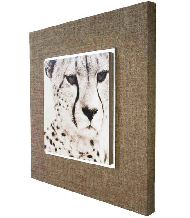 Afrika Cheetah LA CASA DE LOS CUADROS Paredes y suelos de estilo rústico Cuadros y marcos