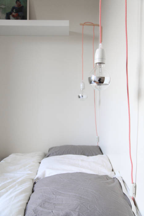 transformation de deux petits appartements en un appartement famillial, BuroBonus BuroBonus Minimalist bedroom