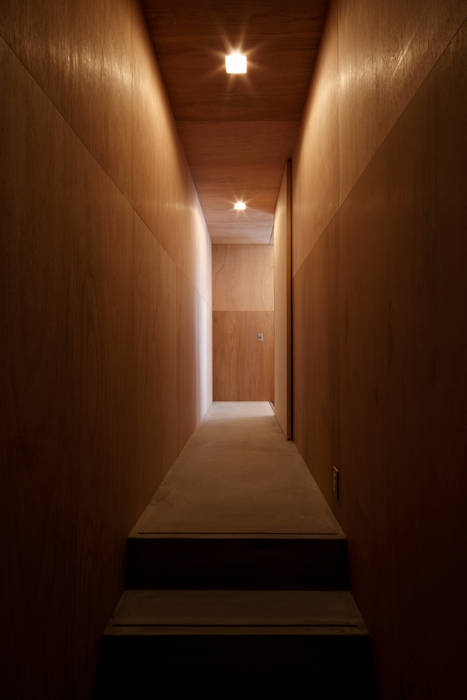 黒一, 道家洋建築設計事務所 道家洋建築設計事務所 Rustic style corridor, hallway & stairs