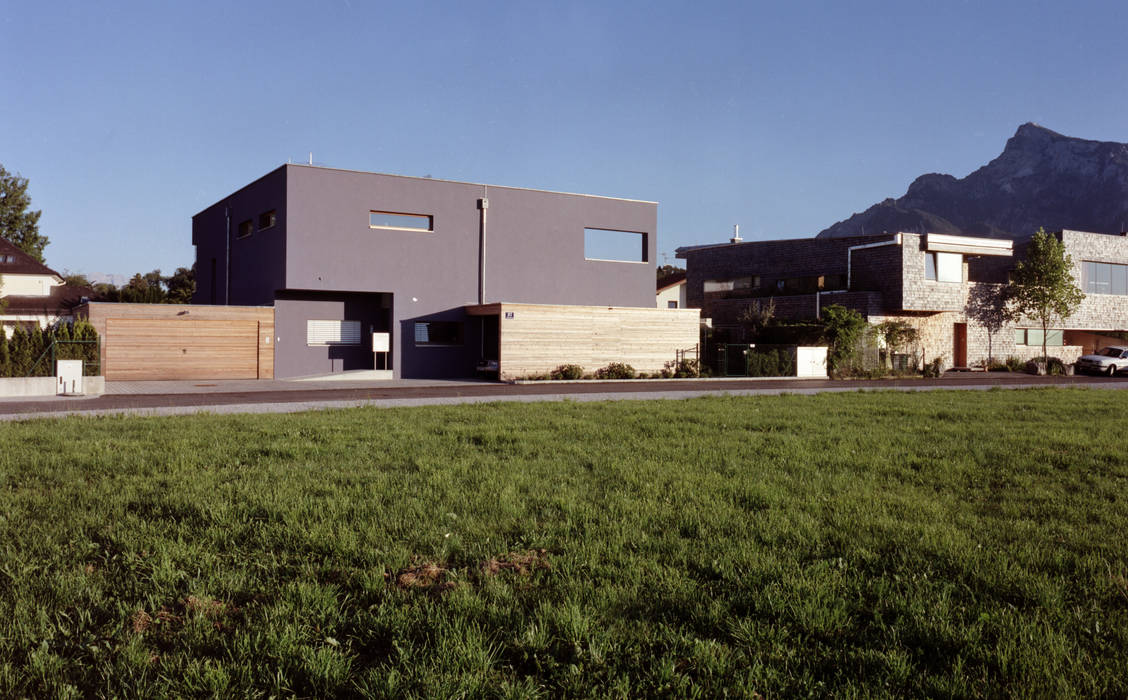 EFH, architekturbühne architekturbühne Modern garage/shed