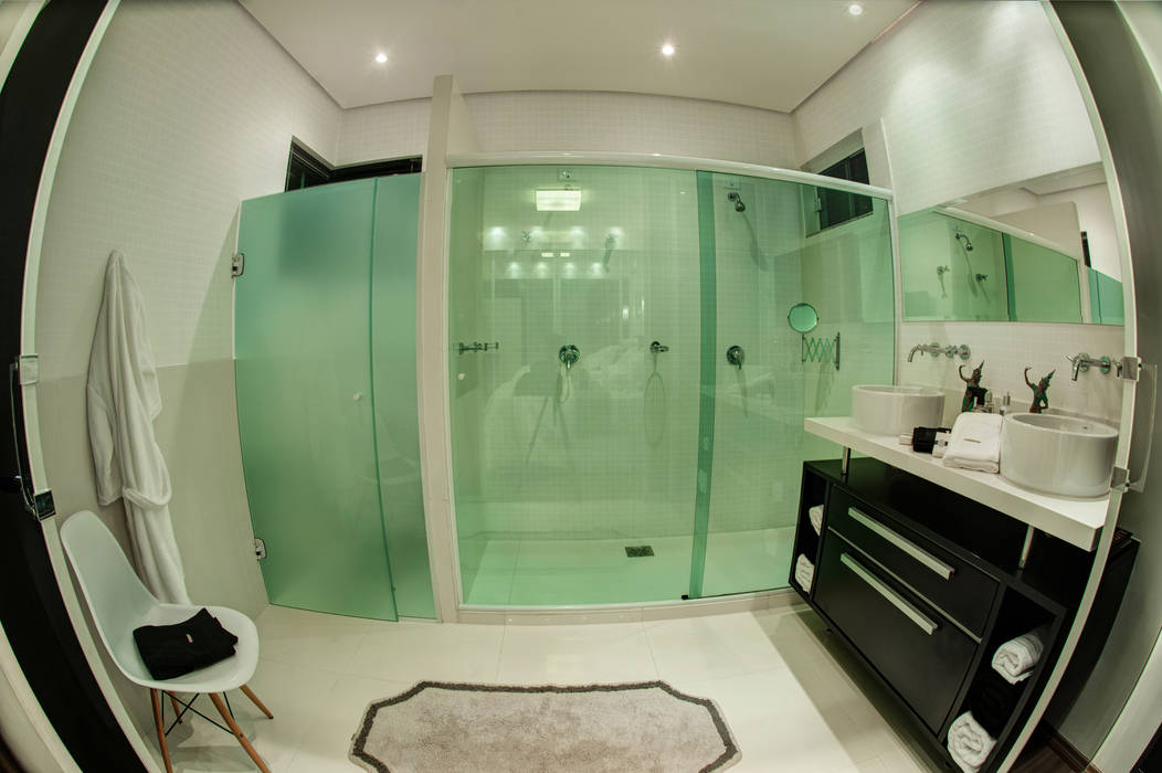 Casa F1, Renato Lincoln - Studio de Arquitetura Renato Lincoln - Studio de Arquitetura Modern bathroom