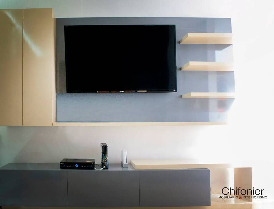 DETALLE MUEBLE TV FAMILY Chiffonnier Salas multimedia modernas