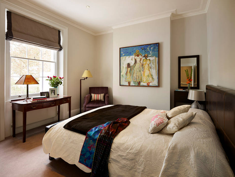 Reflected Glory - Holland Park Renovation, Tyler Mandic Ltd Tyler Mandic Ltd Modern style bedroom