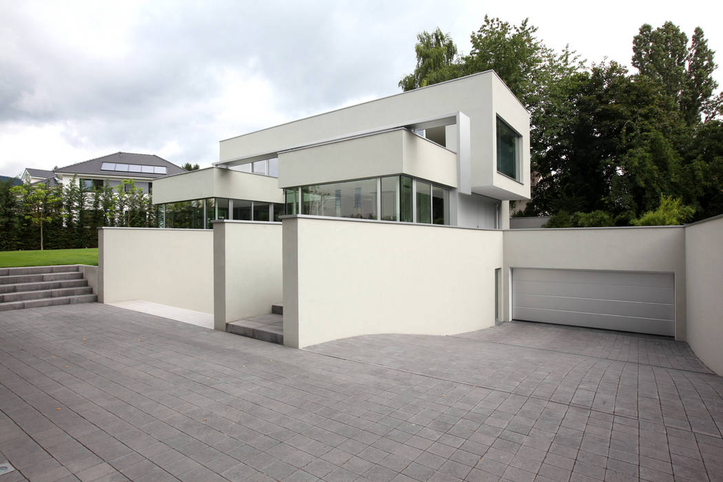 Frontfassade moderne häuser von neugebauer architekten bda modern | homify