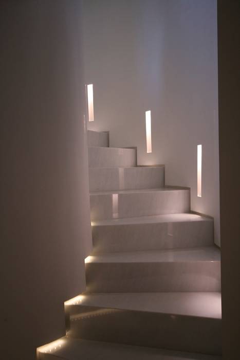Casa Joe, due piani a Montecarlo, studiodonizelli studiodonizelli Corridor, hallway & stairs Stairs