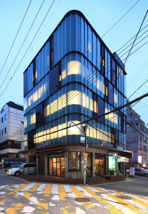 Y Building Remodeling, ISON ARCHITECTS ISON ARCHITECTS