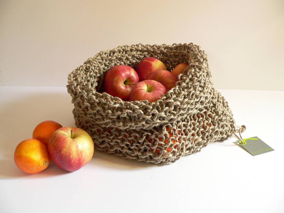 knitted sisal basket raffaella brunzin handmade Sala da pranzo minimalista Accessori & Decorazioni