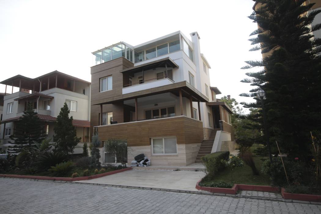 AHMET ASLI İLHAN EVİ , DerganÇARPAR Mimarlık DerganÇARPAR Mimarlık Mediterranean style house