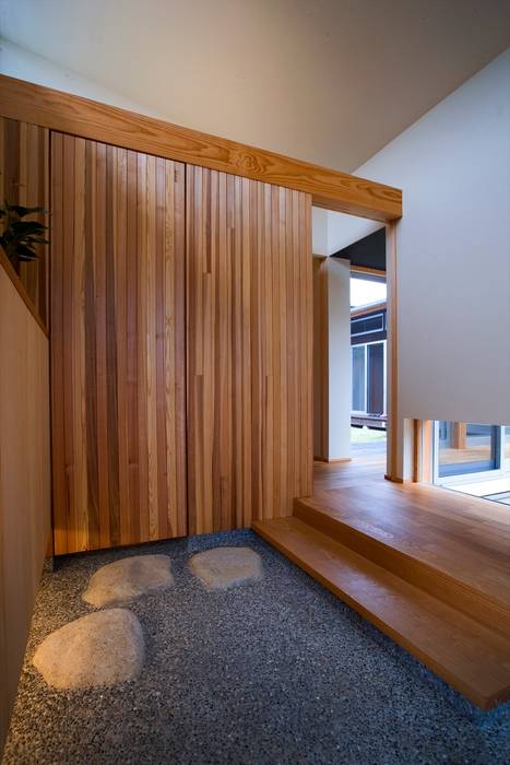 trough, Y.Architectural Design Y.Architectural Design Modern windows & doors