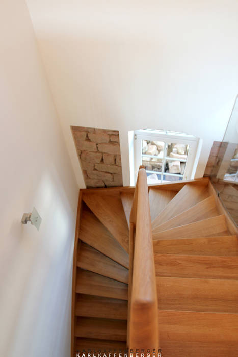 Historisches Torhaus im Odenwald, Karl Kaffenberger Architektur | Einrichtung Karl Kaffenberger Architektur | Einrichtung Modern Corridor, Hallway and Staircase