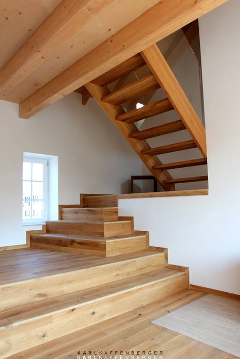 Historisches Torhaus im Odenwald, Karl Kaffenberger Architektur | Einrichtung Karl Kaffenberger Architektur | Einrichtung Modern Corridor, Hallway and Staircase