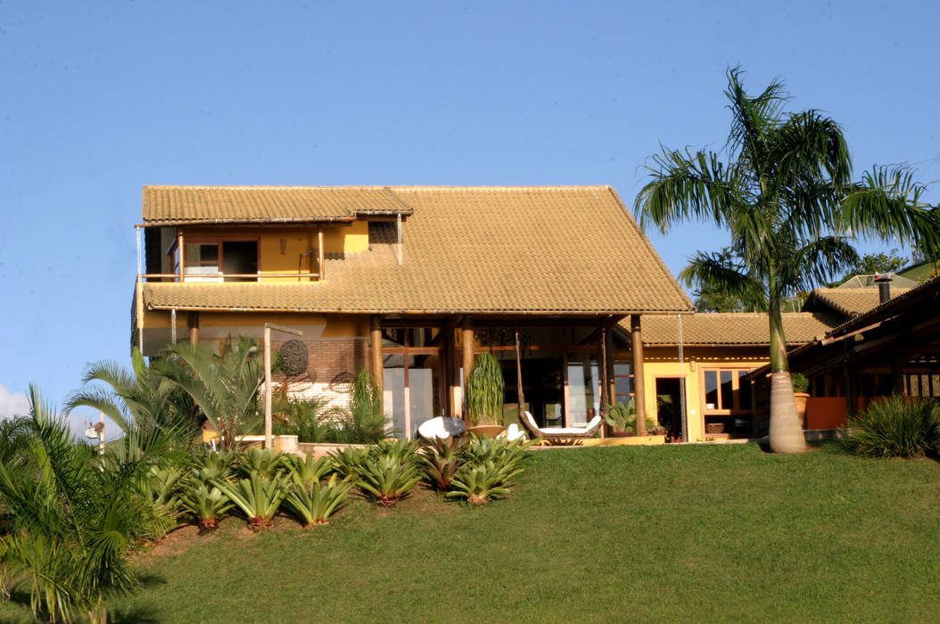 Residência LL, Mascarenhas Arquitetos Associados Mascarenhas Arquitetos Associados Casas tropicais