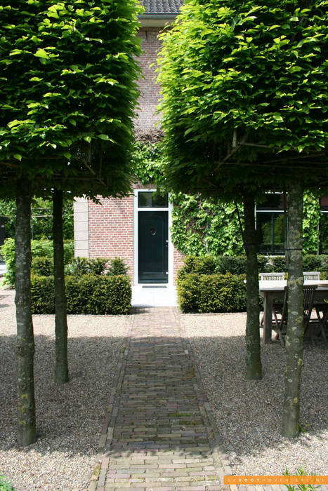 Stadstuin Woudrichem, De Rooy Hoveniers De Rooy Hoveniers 모던스타일 정원