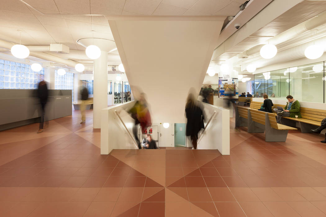 Library Learning Centre - Universiteit Amsterdam, PUUR interieurarchitecten PUUR interieurarchitecten Espacios comerciales Escuelas