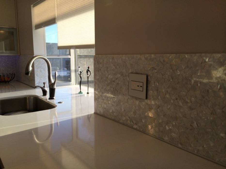 Pure White Freshwater Mother of Pearl in Crazy Pattern Panels. ShellShock Designs Modern Banyo