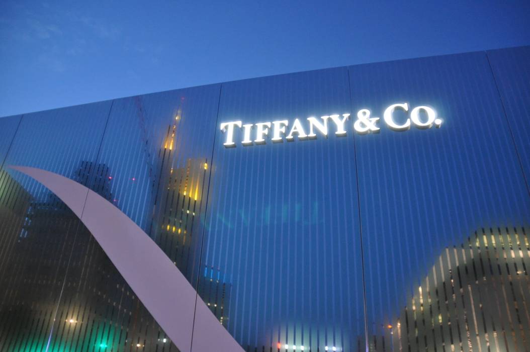 ​Verkaufspavillon für TIFFANY & Co. LESON Innenarchitektur x Objektmanagement Gewerbeflächen Ladenflächen