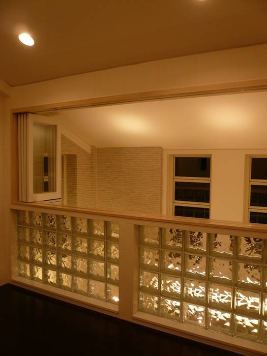 伏見の家, 西川真悟建築設計 西川真悟建築設計 モダンスタイルの寝室