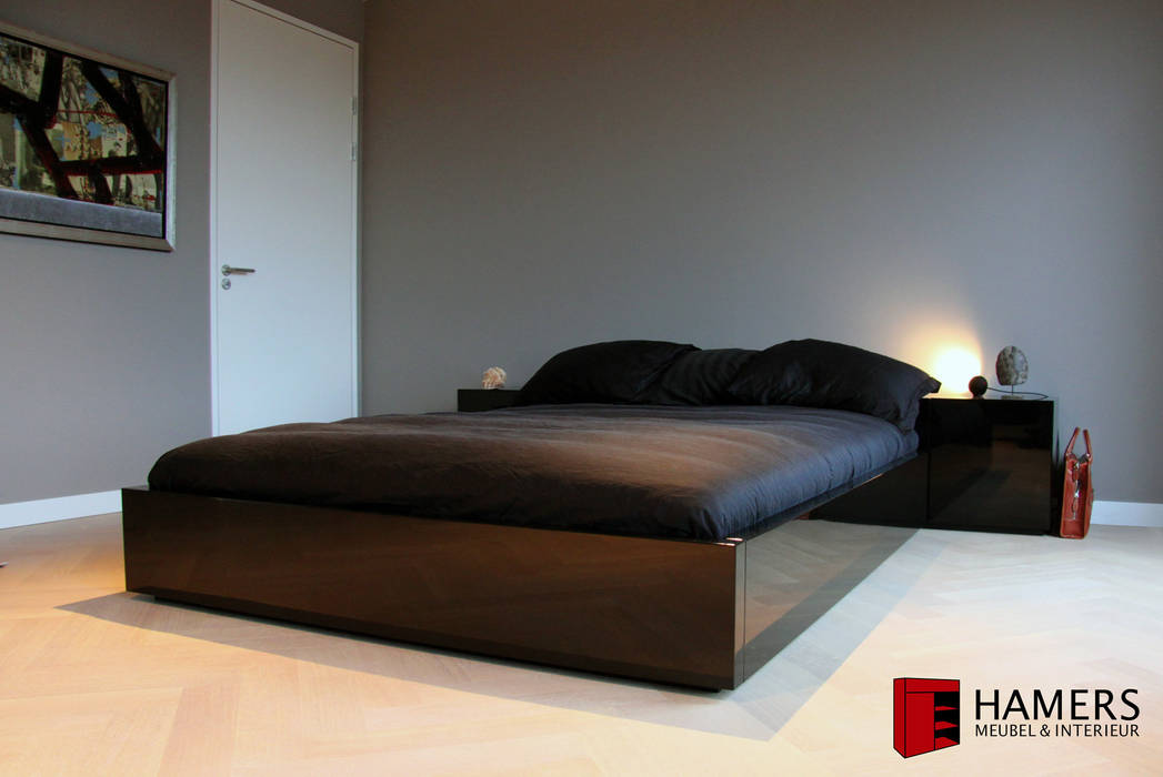 Wibautstraat, Amsterdam, Hamers Meubel & Interieur Hamers Meubel & Interieur Modern style bedroom Beds & headboards