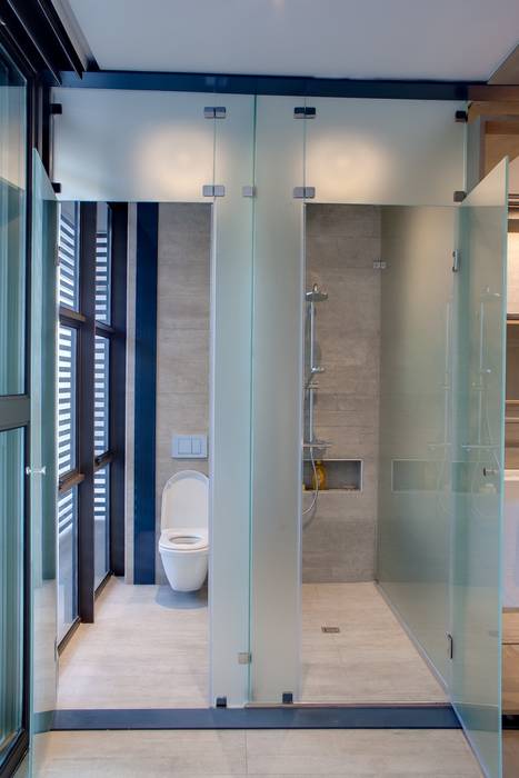 House Sar , Nico Van Der Meulen Architects Nico Van Der Meulen Architects Modern bathroom