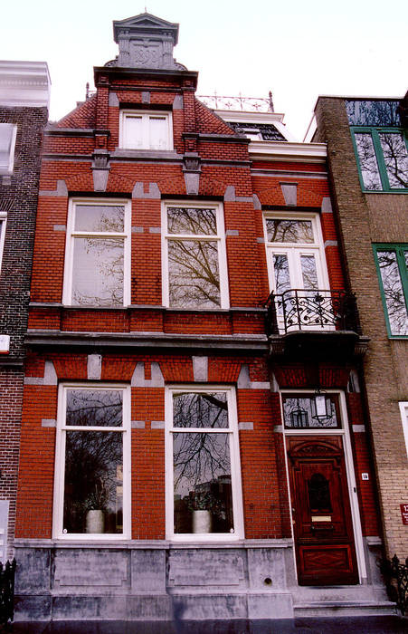 Restauratie Bemuurde Weerd Oostzijde 14, Utrecht, ABC-Idee ABC-Idee Classic style houses