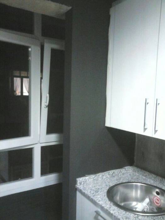 Cocina reformada 2 Mar Construcciones HNOS. VINCELLE LLAMEDO S.L.