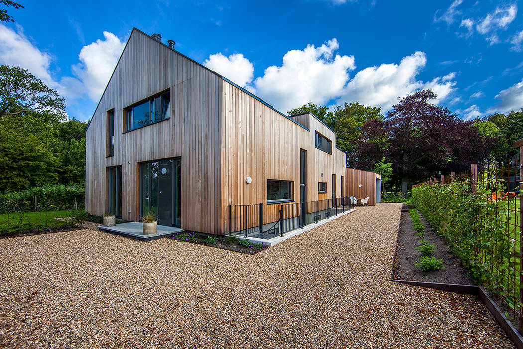 villa Heemstede, paul seuntjens architectuur en interieur paul seuntjens architectuur en interieur Moderne huizen Wolk,Plant,Lucht,Eigendom,Gebouw,Boom,Hout,land veel,Natuurlijk landschap,Gras