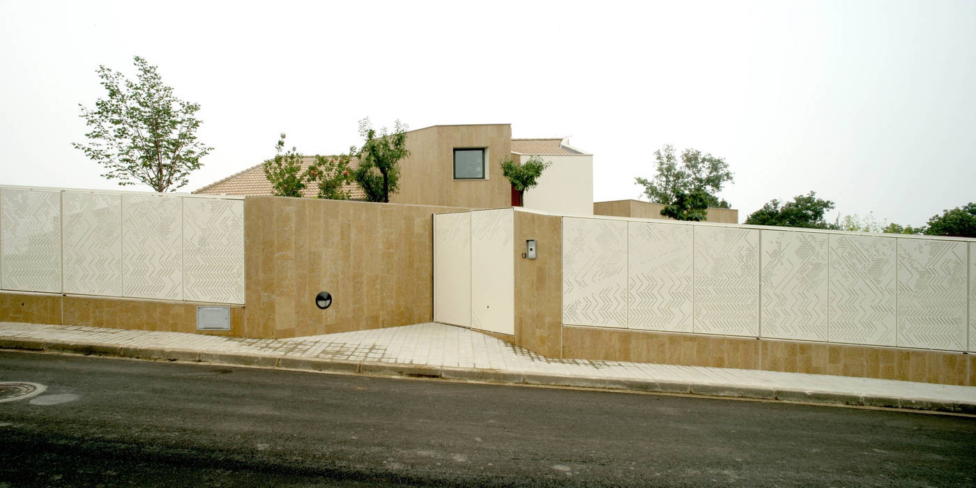 Casa promenade – vivienda unifamiliar en Caselles , Miàs Architects Miàs Architects Casas de estilo moderno