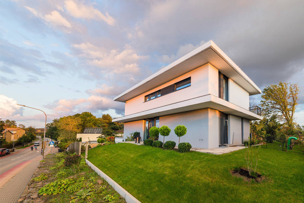 opEnd house - Single Family House in Lorsch, Germany, Helwig Haus und Raum Planungs GmbH Helwig Haus und Raum Planungs GmbH บ้านและที่อยู่อาศัย