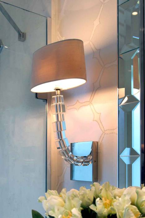 Project 7 Windlesham, Flairlight Designs Ltd Flairlight Designs Ltd Bagno moderno Illuminazione