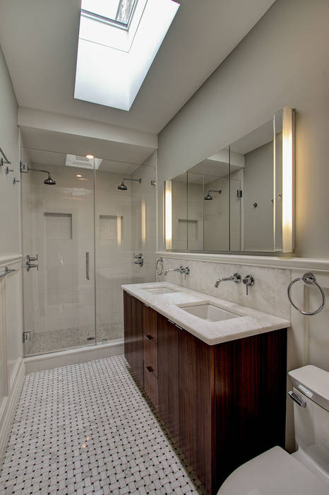 Park Slope Brownstone 3, Ben Herzog Architect Ben Herzog Architect Colonial style bathroom