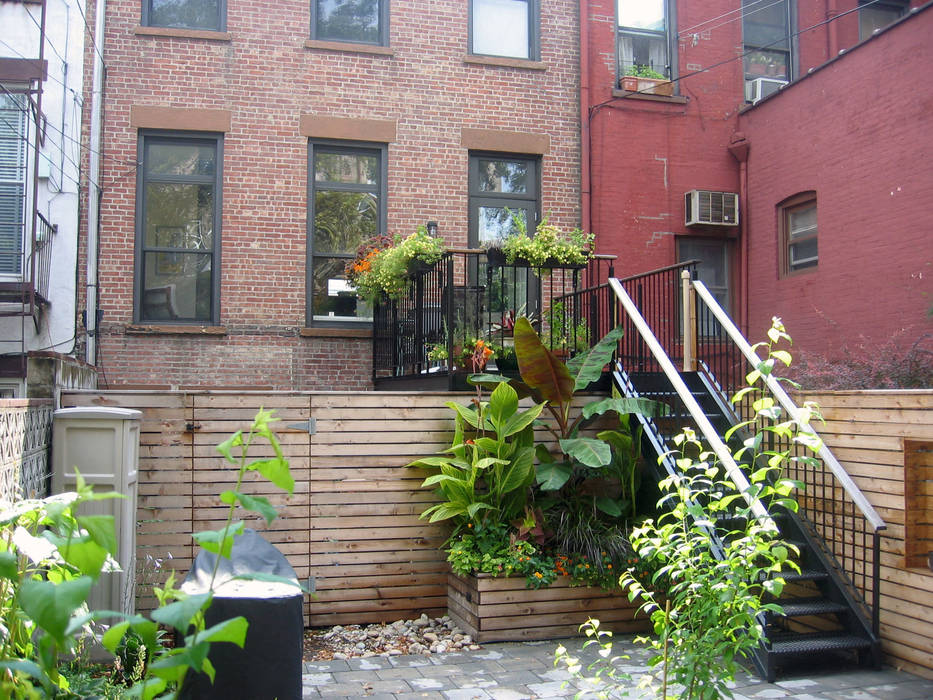 Greenwood Heights Townhouse, Ben Herzog Architect Ben Herzog Architect Classic style houses