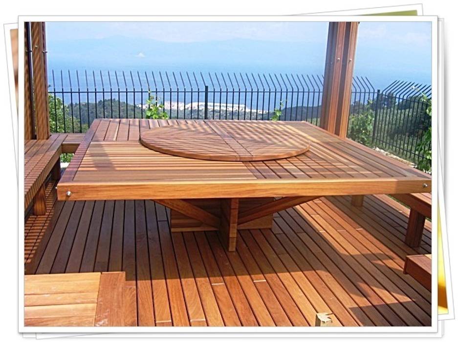 homify Balcon, Veranda & Terrasse rustiques