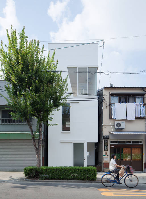 House in Tamatsu（玉津の住宅）, 井戸健治建築研究所 / Ido, Kenji Architectural Studio 井戸健治建築研究所 / Ido, Kenji Architectural Studio 미니멀리스트 주택