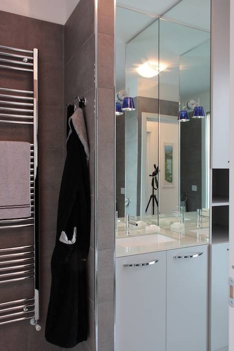 Loft per single, Francesca Bonorandi Francesca Bonorandi Minimalist style bathroom