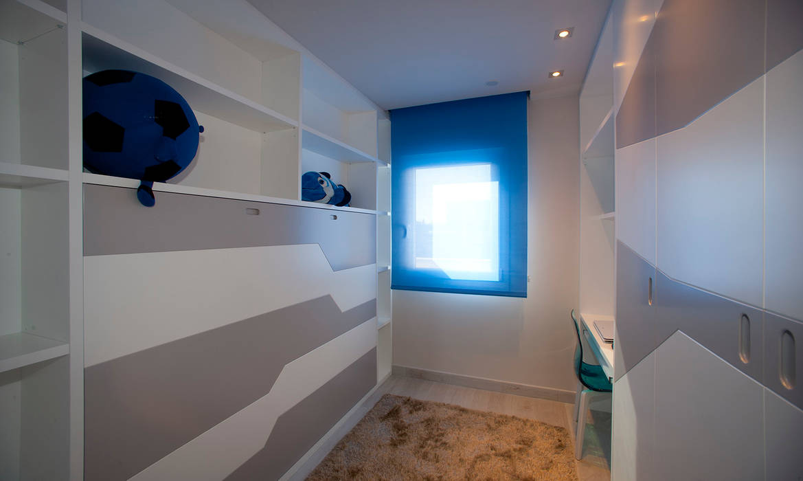 Casa en playa Mediterraneo, Artemark Global Artemark Global Dormitorios de estilo moderno Armarios y cómodas
