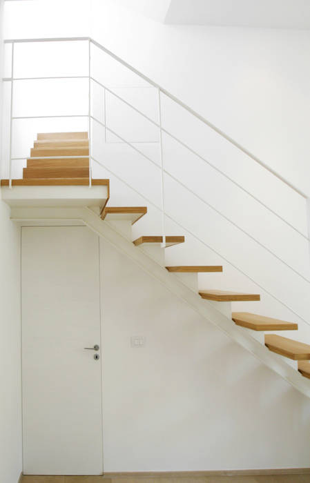 Casa M, Giandomenico Florio Architetto Giandomenico Florio Architetto Коридор
